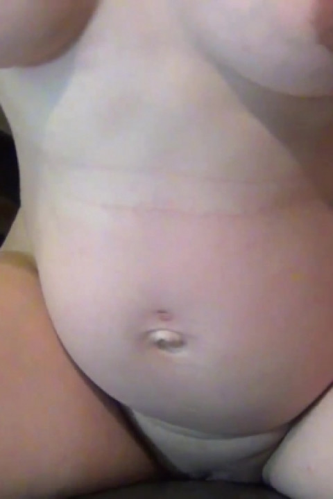 pregnant 7 months with rosebud